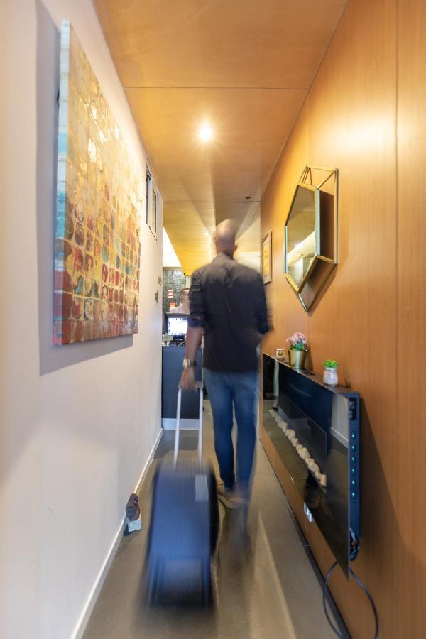 C&F Hostel Porto Eksteriør billede